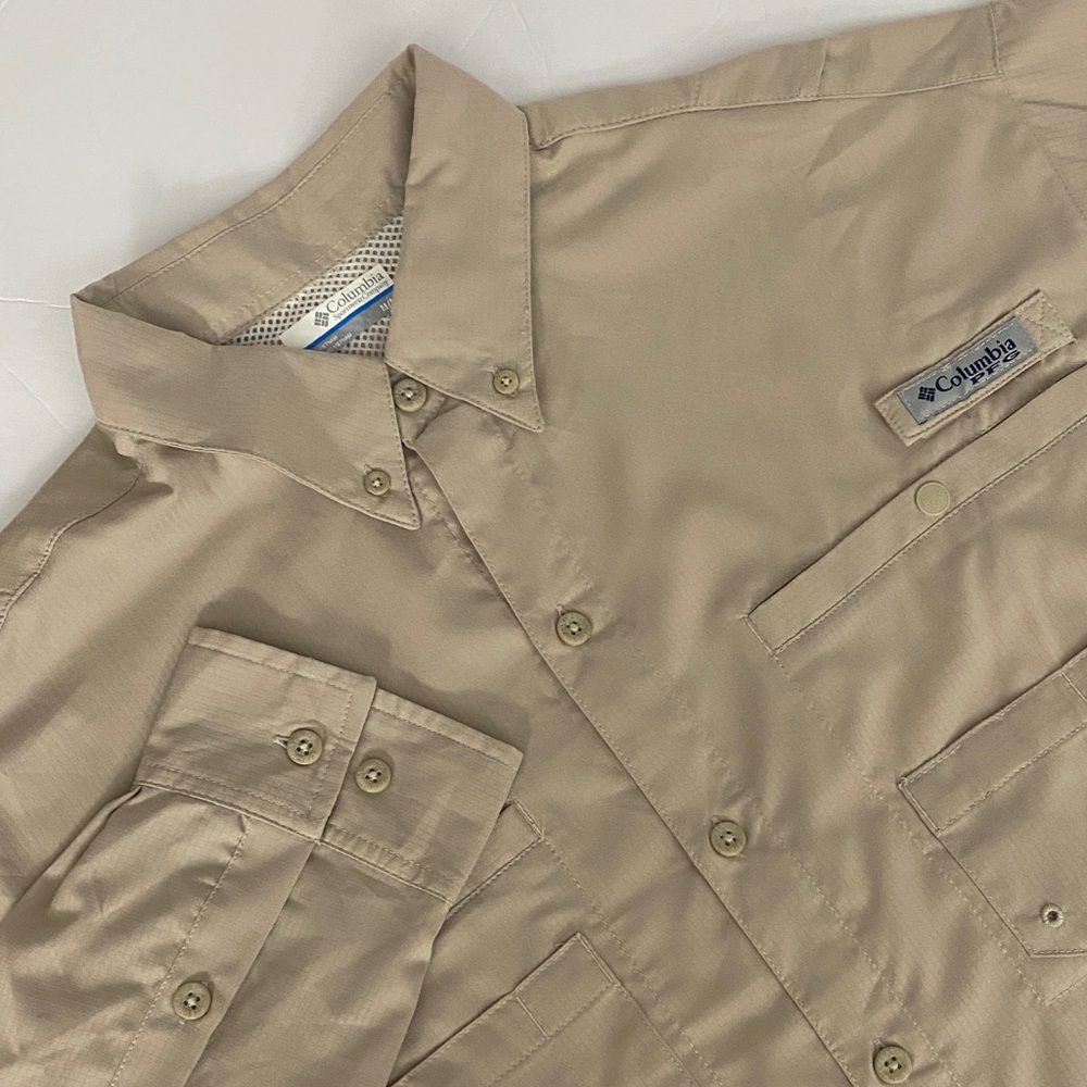 Columbia PFG Performance Fishing Gear Khaki Long Sleeve Shirt